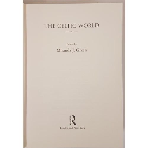 36 - The Celtic World Ed Miranda J. Green, Routledge 1996. In Slipcase