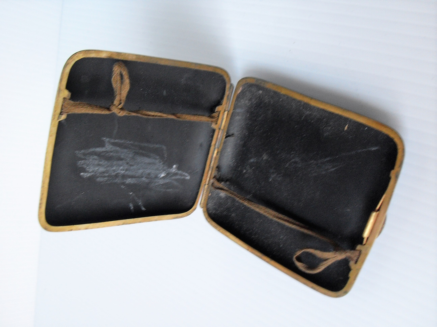 A Japanese Komai black lacquered cigarette case with coloured inlaid ...