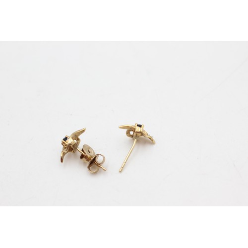 532 - 9ct Gold Sapphire & Diamond Ribbon Style Earrings (1.3g)