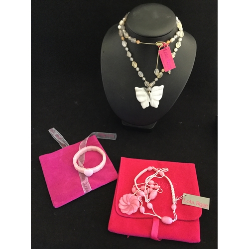 Lola Rose necklace with floral pendant 