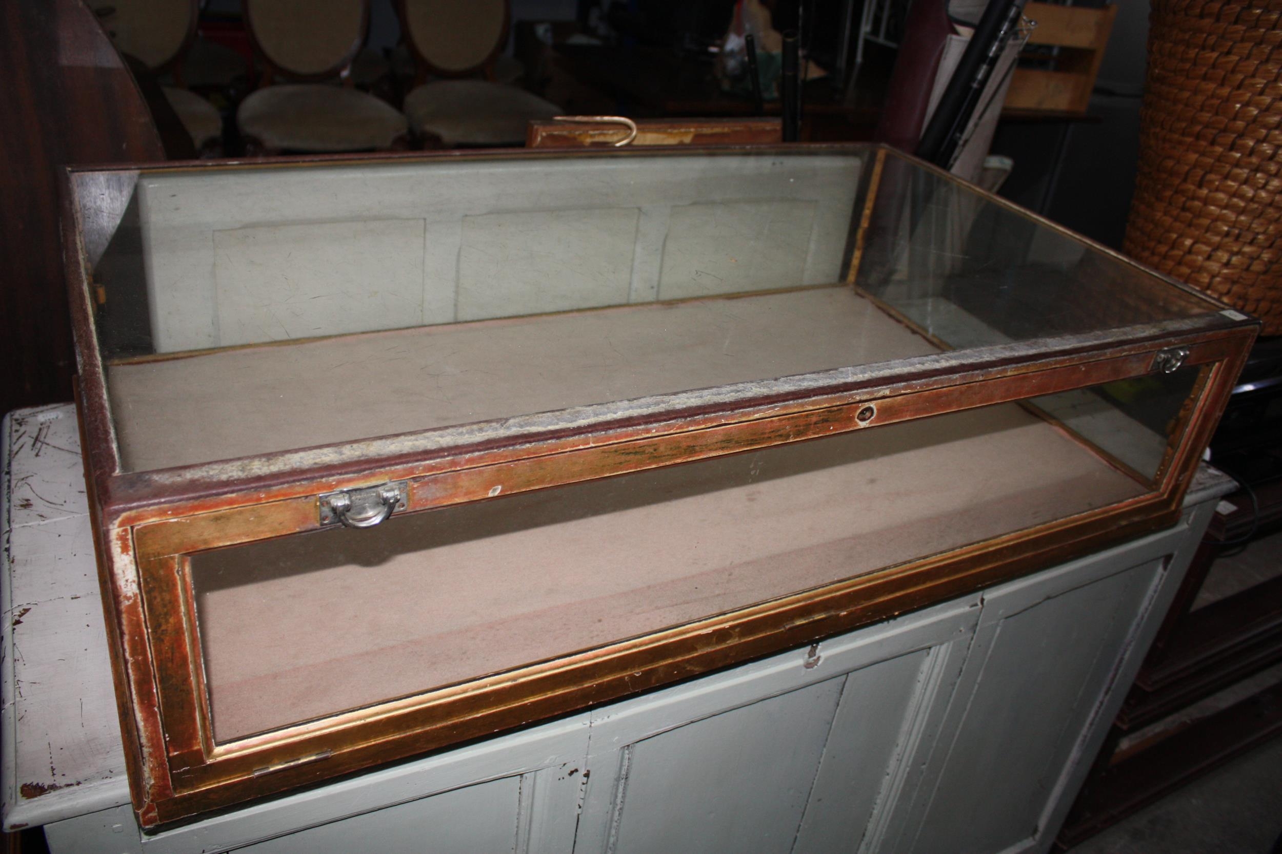 Jewellery display case no key 10" x 42" w. x 24" d.