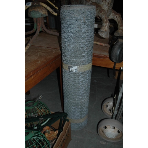 24 - Roll of wire mesh fencing