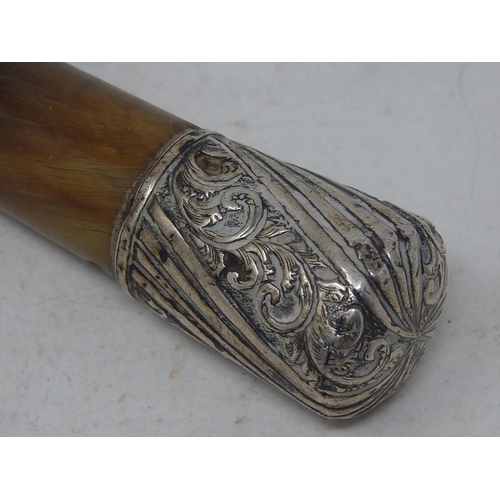 403 - Late C19th Silver Mounted Horn Parasol Handle: Measures 23cm
