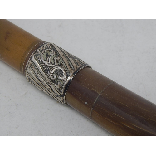 403 - Late C19th Silver Mounted Horn Parasol Handle: Measures 23cm