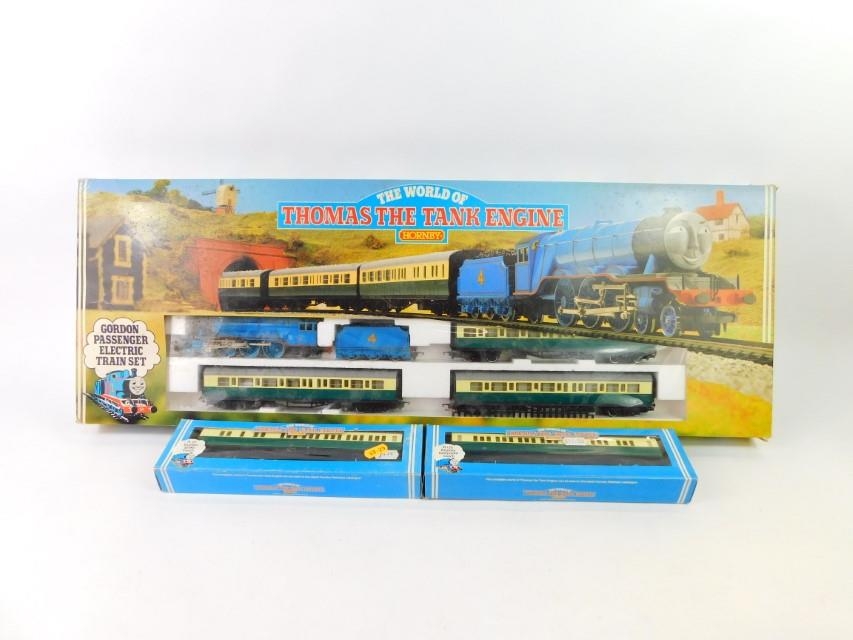 hornby gordon train set