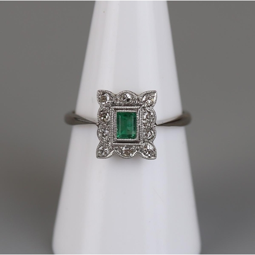Platinum emerald & diamond ring - Approx size O