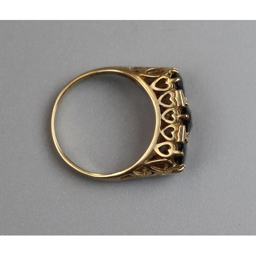 31 - Gold 3 stone garnet ring - Size N