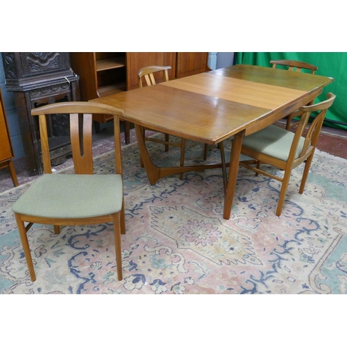 328 - Beithcraft mid-century extending dining table and dining chairs - Approx. size L:198cm D:91cm H:74cm