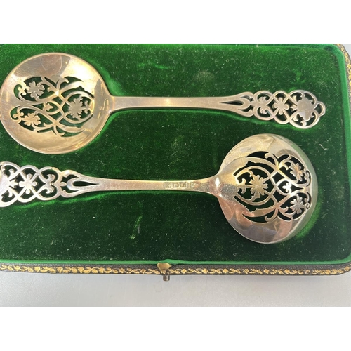 14 - Cased hallmarked silver pierced spoon set - Approx. weight 55g
