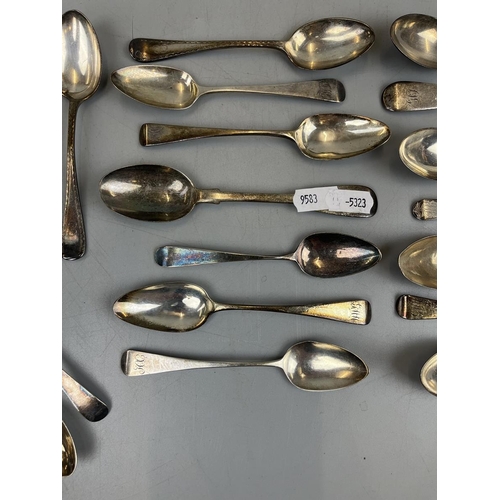 22 - Collection of hallmarked silver teaspoons - Approx. weight 296g