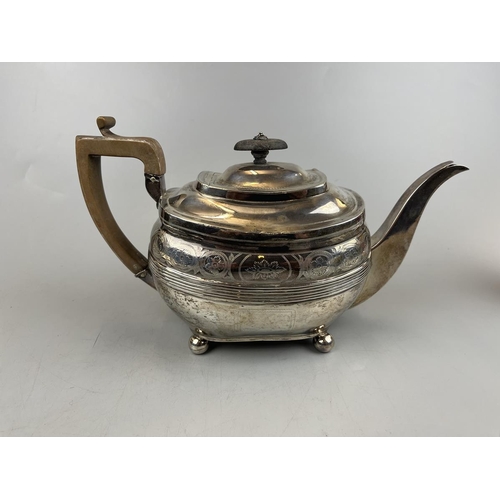 37 - Hallmarked silver teapot - Gross weight 510g
