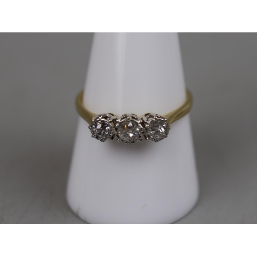 54 - 18ct gold 3 stone diamond ring - Approx. size: R