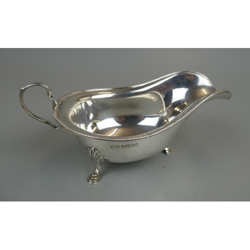 14 - Hallmarked silver sauce boat - Approx weight: 107g
