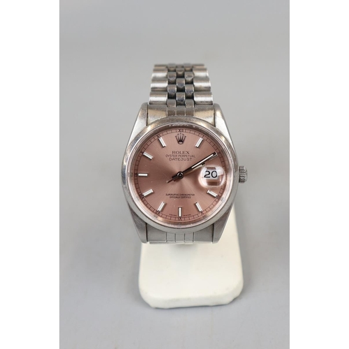 17 - Rolex Oyster Perpetual Datejust in good working order