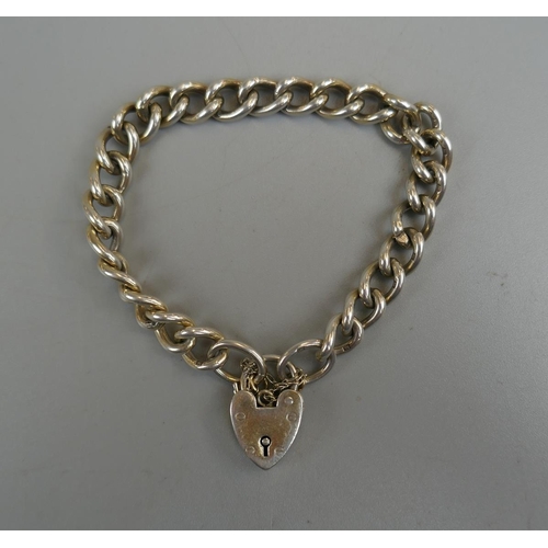 26 - Silver curb bracelet