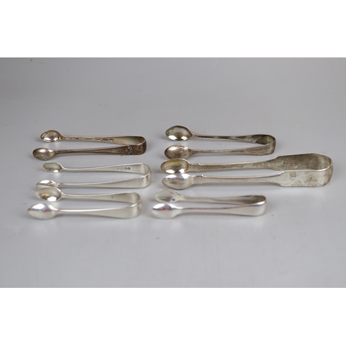 16 - 6 pairs of hallmarked silver tongs - Approx. weight 138g