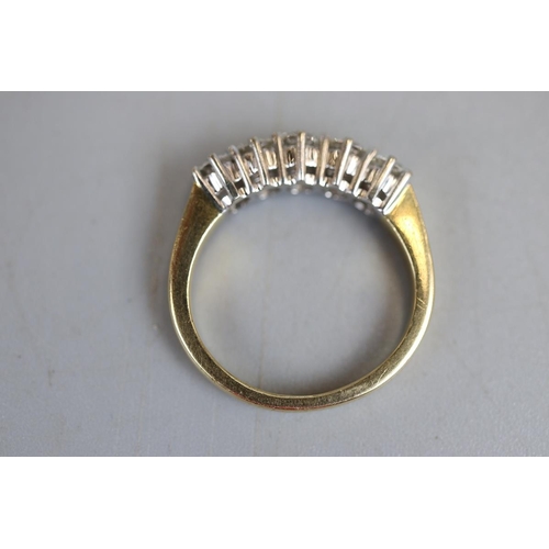 49 - Fine 18ct 5 stone diamond ring - Approx size: L