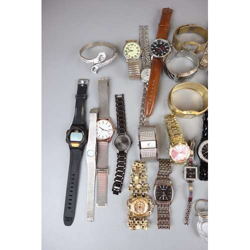 60 - Collection of watches