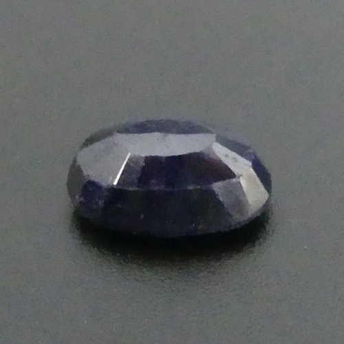 25 - IDT certified 8.26ct oval blue sapphire. 5.78 x 9.66 x 13.71 mm. UK Postage £12.