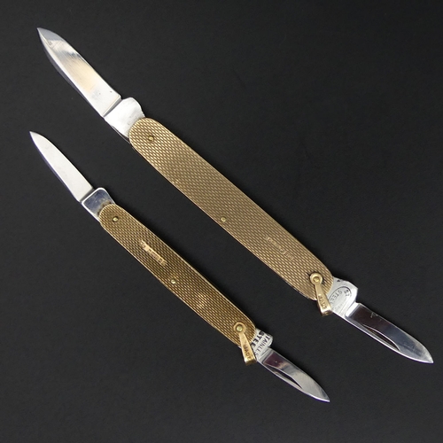 38 - Two 9 carat gold penknives, Birmingham 1976 and 1965. 70 & 55 mm long when closed. 30 grams gross. U... 
