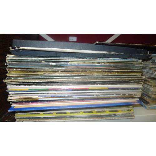 2013 - A large quantity of miscellaneous LP records, 78 RPM records and singles etc (5 shelves)