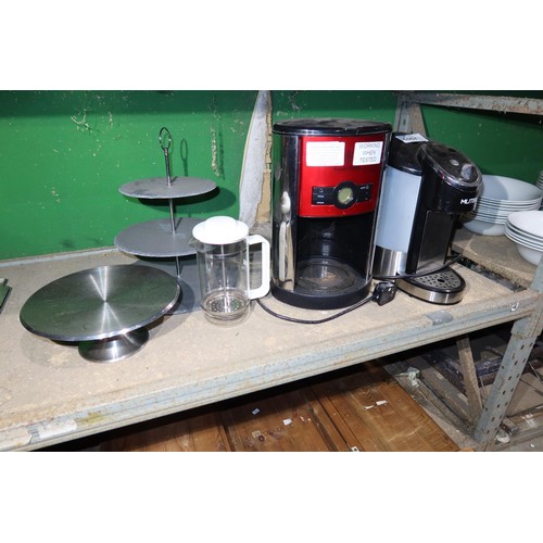1057 - A quantity of various catering related items including an instant vacuum hot water boiler by Mliter ... 