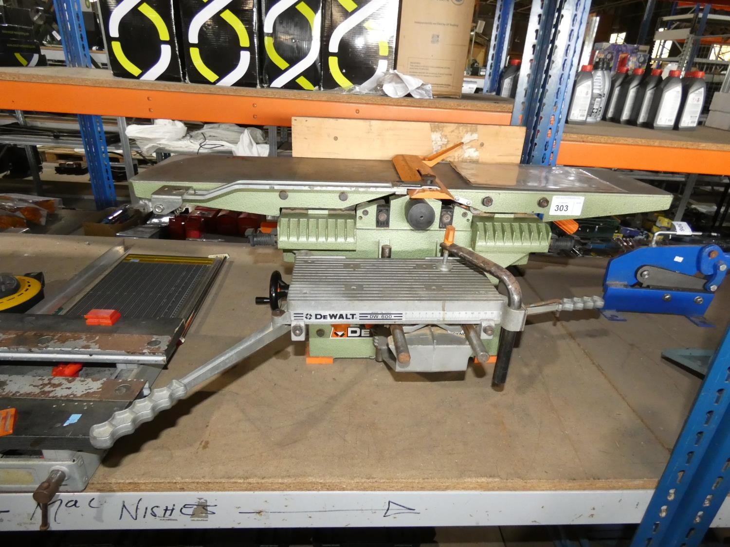 1 Dewalt bench top planer thicknesser type DW1150, 240v