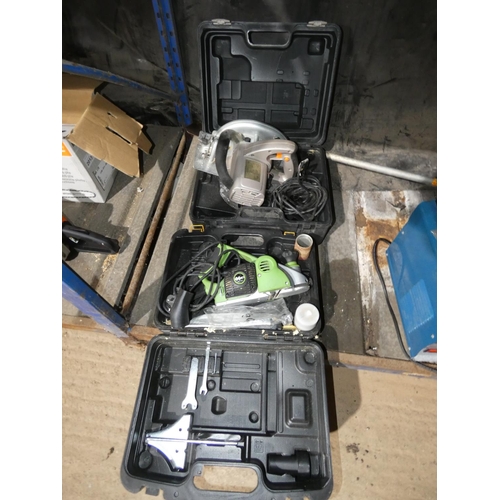 1 Powerbase Excel hand held circular saw 240v and 1 Exakt SP180 planer