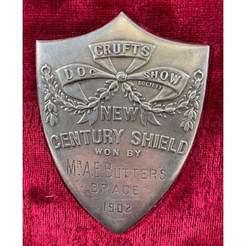 71 - Crufts Dog Show Award 1902.  New Century Shield.  Attractive approx plaque mounted and red velvet di... 