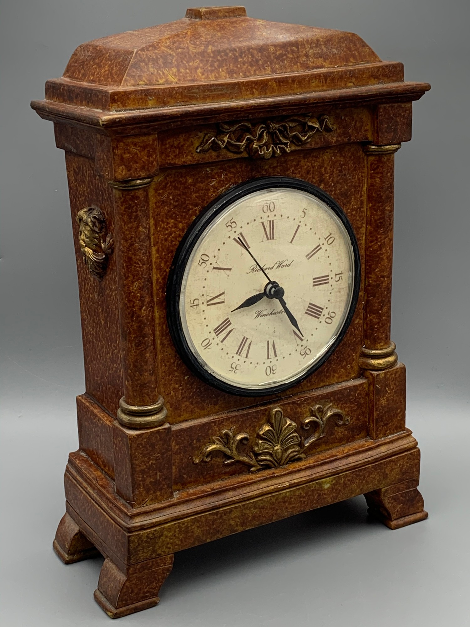 Richard Ward Winchester Classical Mantle Clock (Approx 11")