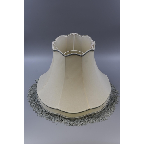 570 - Vintage Vogue Lamp Shade for Standard Lamp (13