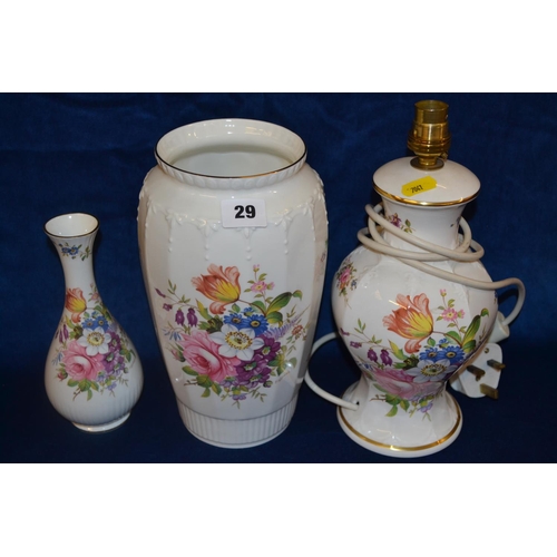 AYNSLEY "HOWARD SPRAYS" BONE CHINA TABLE LAMP, VASE AND BUD VASE