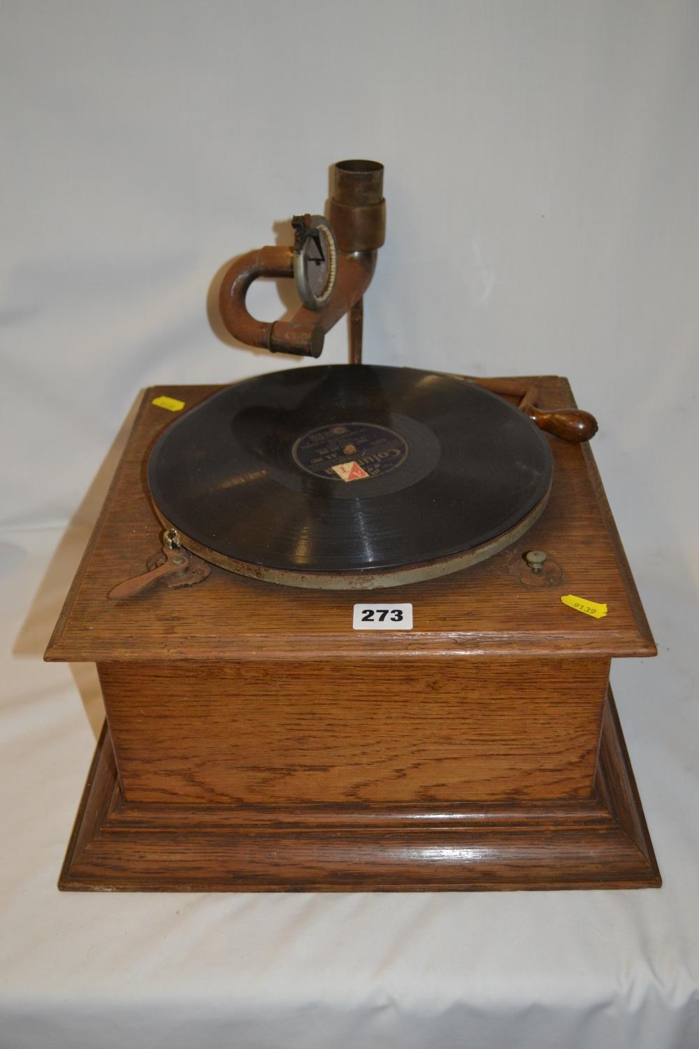 VINTAGE ALBA WIND UP GRAMOPHONE IN OAK CASE (NO HORN)