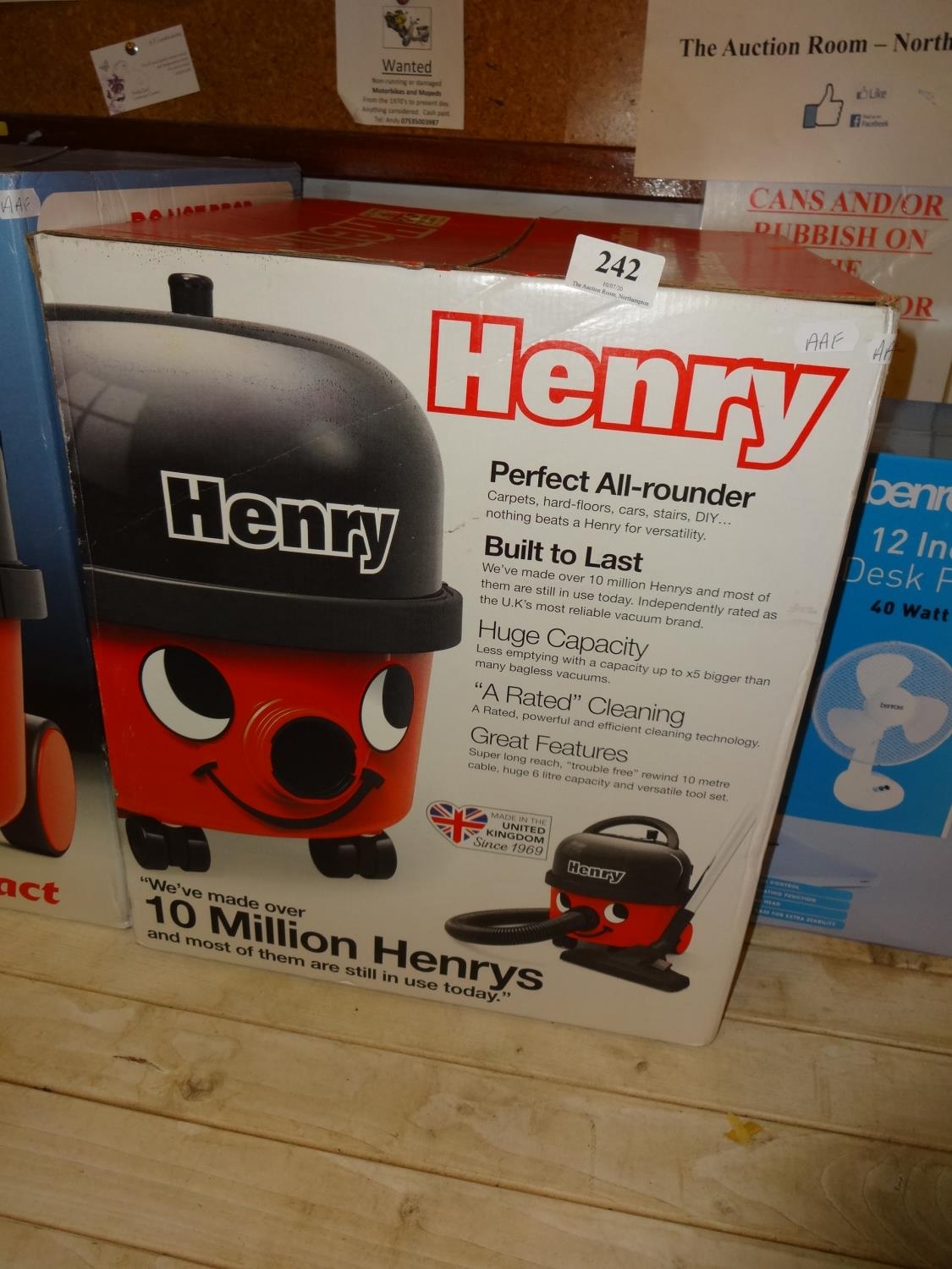 aldi henry hoover