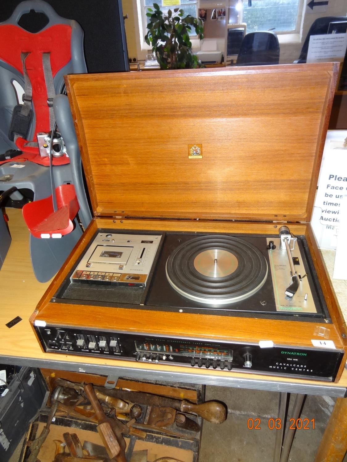 Vintage Dynatron radio Ltd music centre model HFC60 with speakers ...