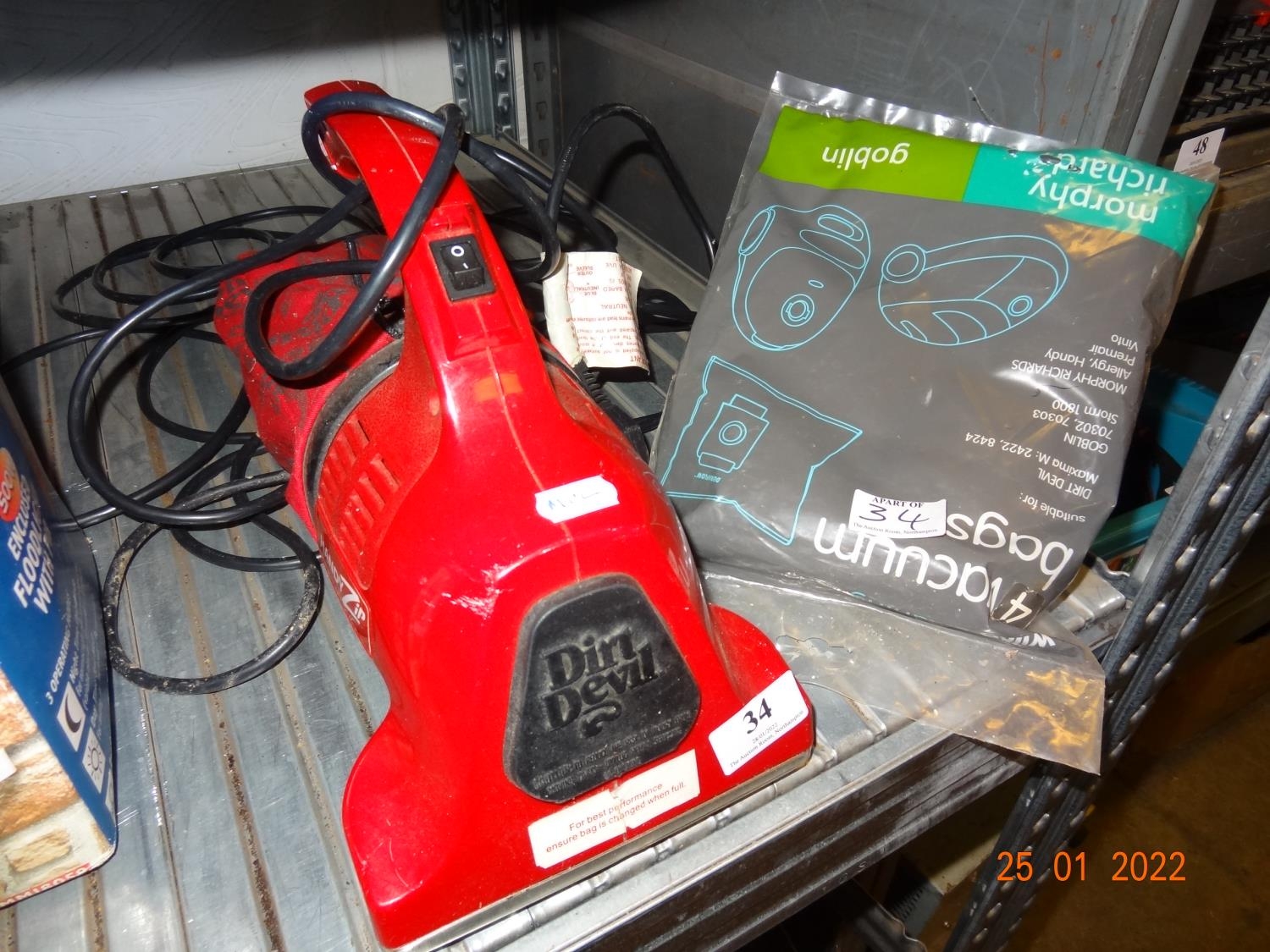 Dirt Devil hand vacuum cleaner in good 