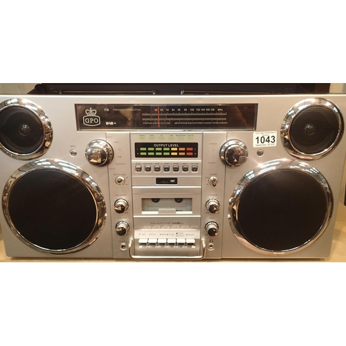 Silver Gpo Brooklyn Large S Style Boombox Cd Cassett Barnebys