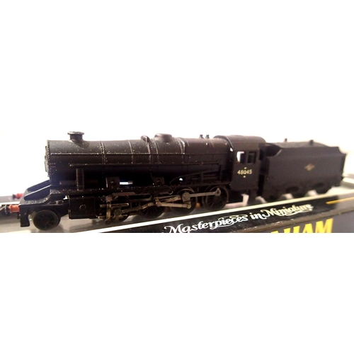 2005 - N Gauge Farish 372-151, Class 8F, Black, Late Crest, 48045, in excellent condition, box with wear. P... 