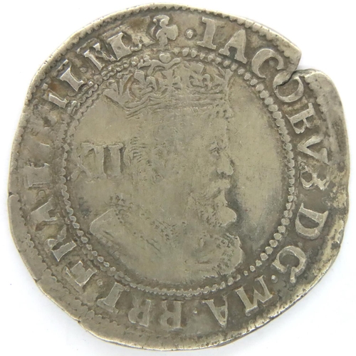 3037 - 1604 silver hammered shilling of James I. P&P Group 1 (£14+VAT for the first lot and £1+VAT for subs... 