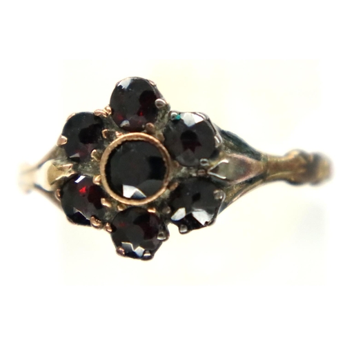 26 - Unmarked 9ct gold garnet set ring, size N/O, 1.3g. P&P Group 1 (£14+VAT for the first lot and £1+VAT... 