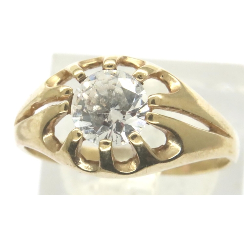 41 - 9ct gold stone set ring with pinched shank, size N/O, 2.3g. P&P Group 1 (£14+VAT for the first lot a... 