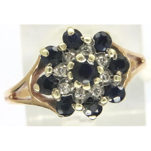46 - 9ct gold sapphire and diamond cluster ring, size R/S, 2.9g. P&P Group 1 (£14+VAT for the first lot a... 