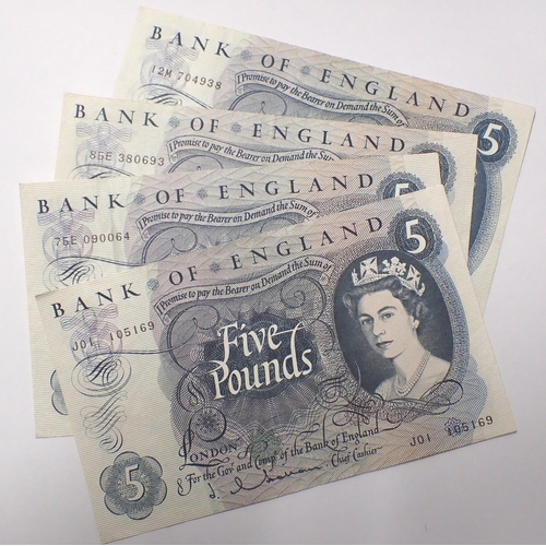 3007D - Four small man five pound notes of Queen Elizabeth II in good condition. P&P Group 1 (£14+VAT for th... 