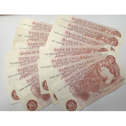 3007J - Fifteen Fforde Smallman and O'Brien ten shilling notes in used condition. P&P Group 1 (£14+VAT for t... 