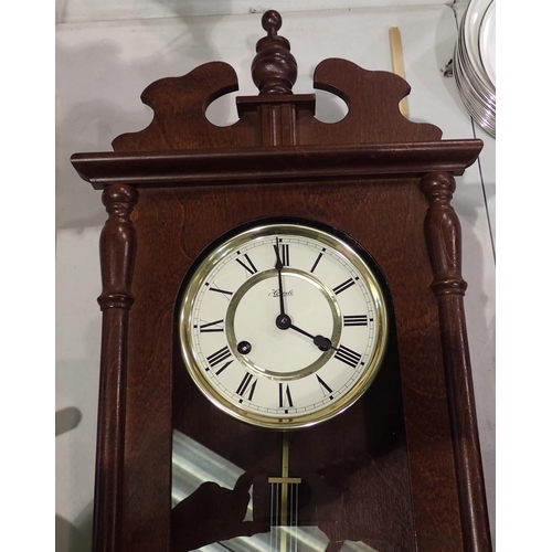 Hermle oak cased wall chiming clock, H 73 cm. Not availabl... Barnebys