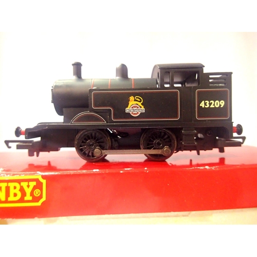 2007 - Hornby R2877, 0.4.0 tank, black Early Crest, 43209 Collectors Club Model 2009. Excellent condition, ... 