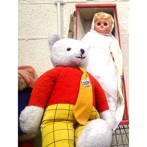 2029 - Large soft plastic doll with sleep eyes, 60 cm high and Rupert the Bear by Tebro Toys. P&P Group 1 (... 
