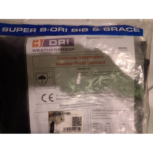 1029 - Super B-Dri size L waterproof bib and brace. P&P Group 1 (£14+VAT for the first lot and £1+VAT for s... 