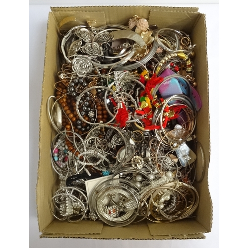 98 - SELECTION OF COSTUME JEWELLERY
including bangles, bracelets, pendants, necklaces and earrings, 1 box