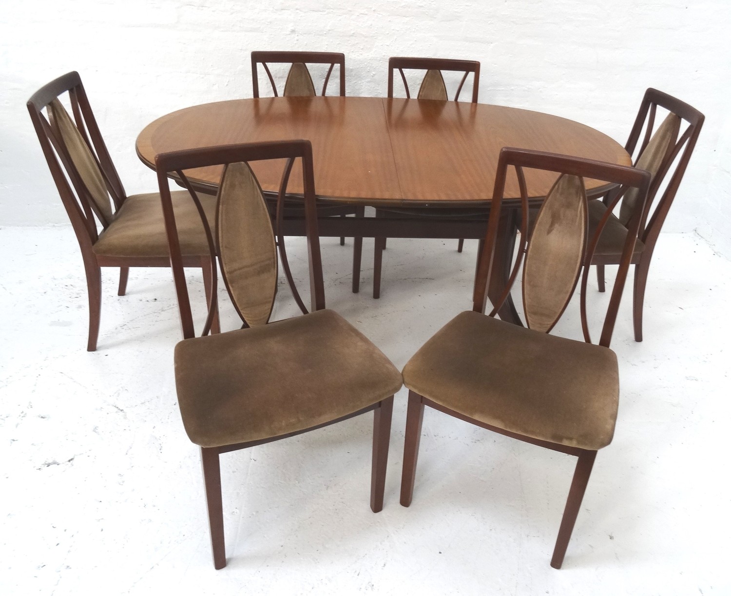 G PLAN MAHOGANY DINING TABLE with an auctions & price archive